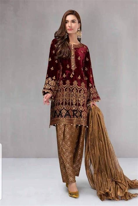 replica clothing karachi|pakistani designers dresses.